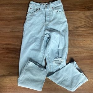Levi’s Rib Cage Jeans